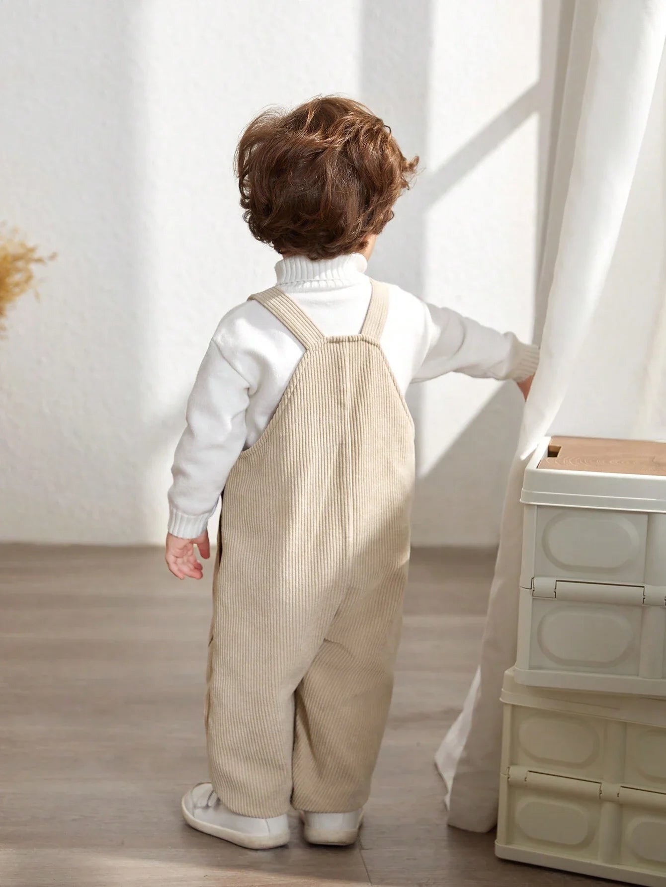 Buy SHEIN Newborn Baby Boy Cartoon Bear Embroidered Contrast Color Bib & Pants Romper in Pakistan