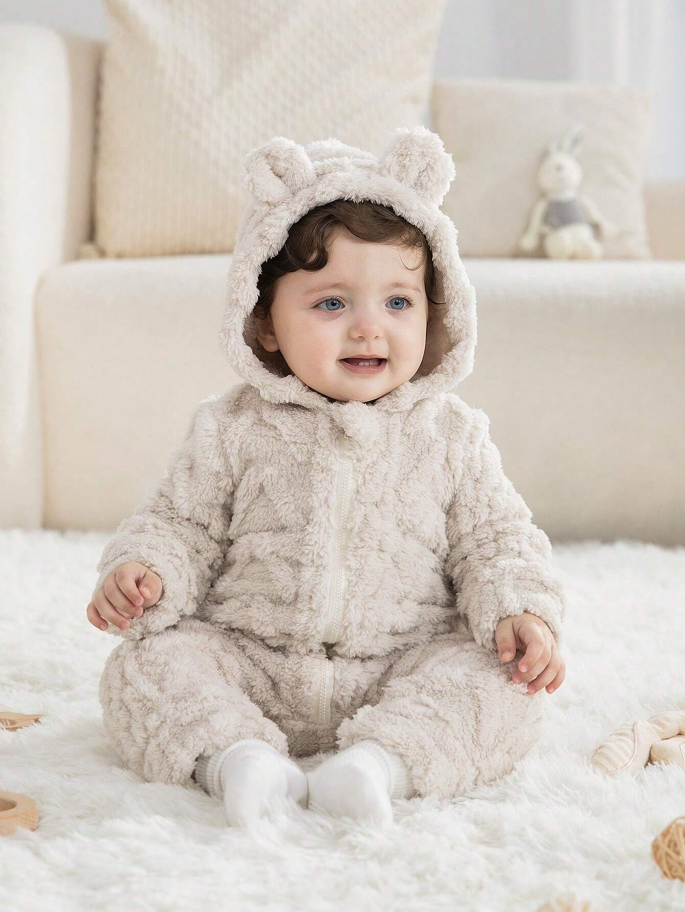 Buy SHEIN Persoplay Kids 1pc Baby Boy/Girl Fleece Hooded Jumpsuit, Warm & Comfortable, Suitable For Outdoor & Indoor Wear in Pakistan