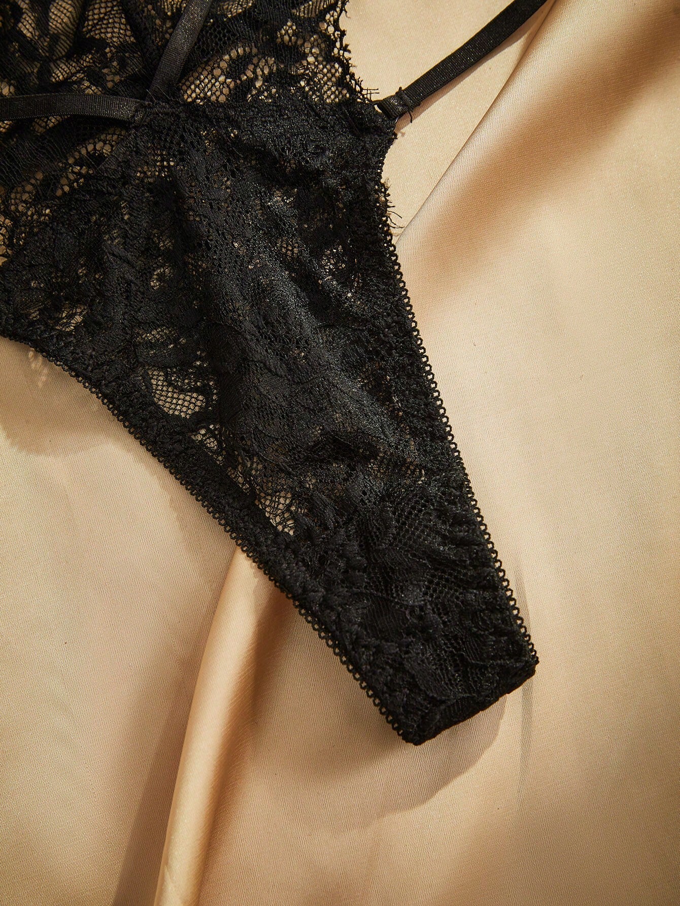 SHEIN Charlaine Lace Crossover Backless French Romantic Floral Charmin