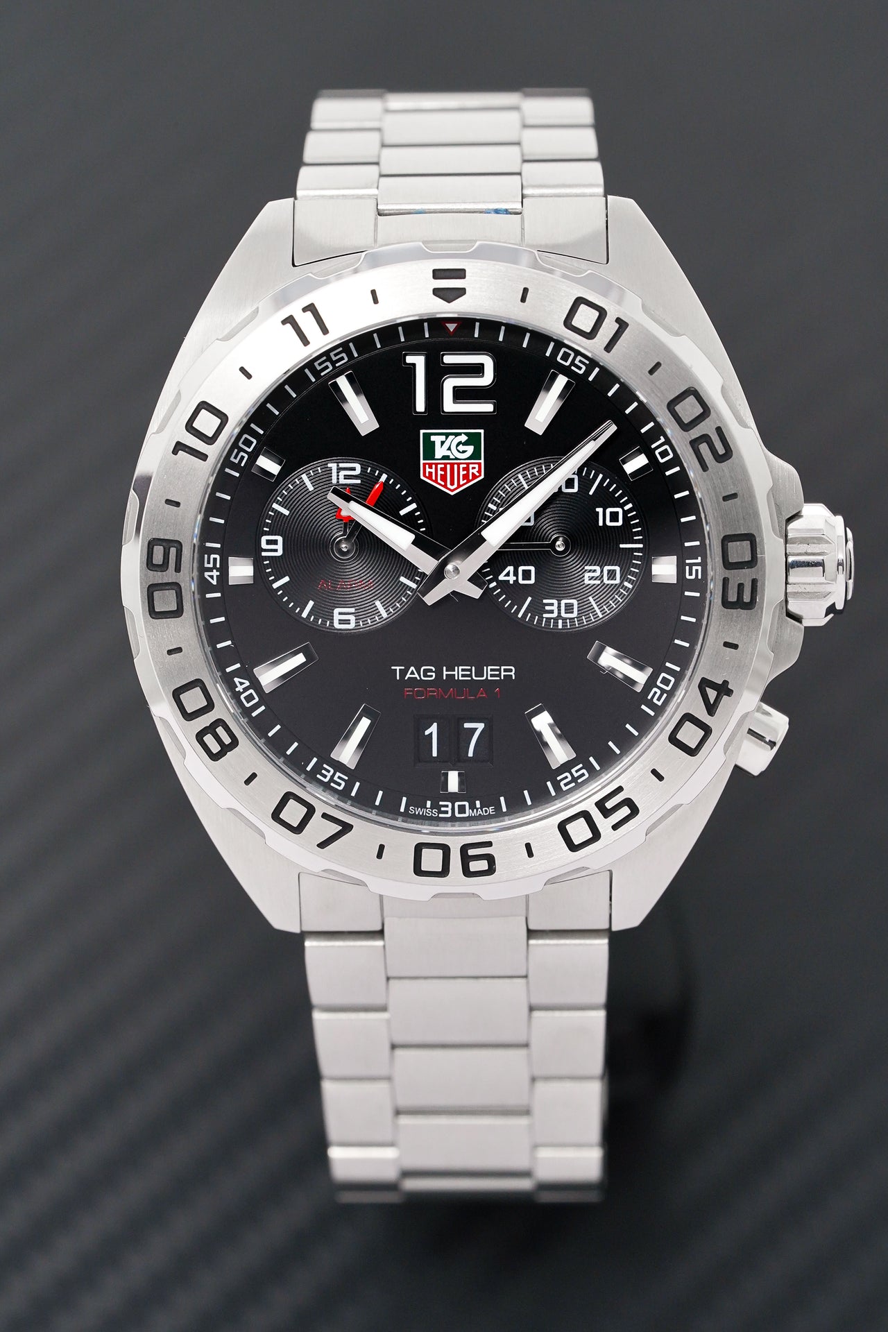 Buy Tag Heuer Formula 1 Black Dial Silver Steel Strap Watch for Men - WAZ111A.BA0875 in Pakistan