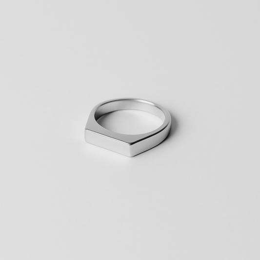 Buy Basic Signet Ring in Pakistan