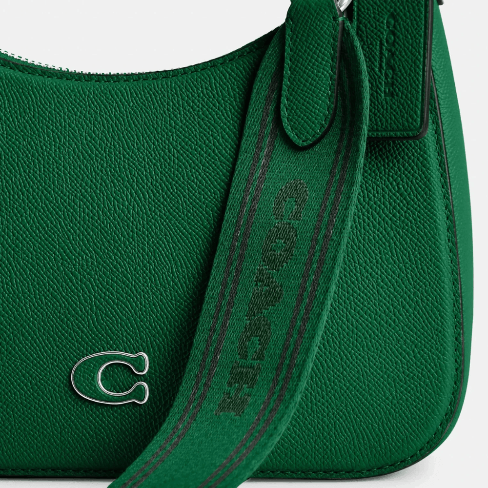 Buy Coach Hobo Crossbody Bag In Crossgrain Leather in Pakistan