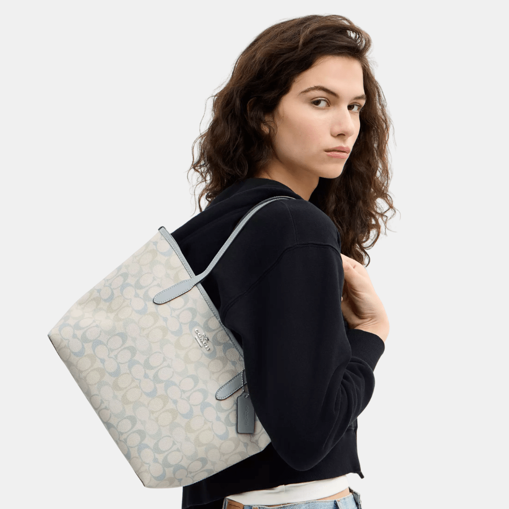 Buy Coach City Tote Bag In Signature Canvas in Pakistan