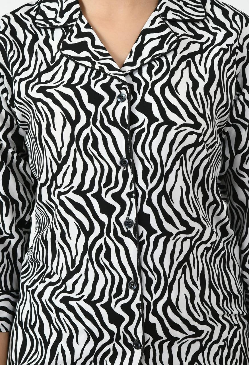 Buy Sajiero Galaxy Printed Pajama Suit Pattern Black in Pakistan