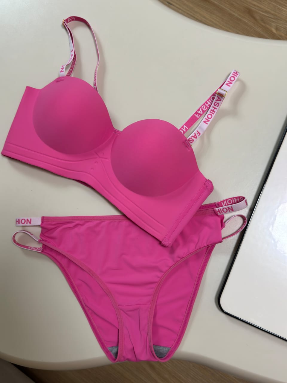 Buy Florea High Padded Seductive 397 in Pakistan