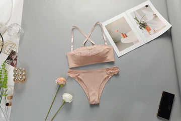 Buy Bra Set - Lace Delight in Pakistan