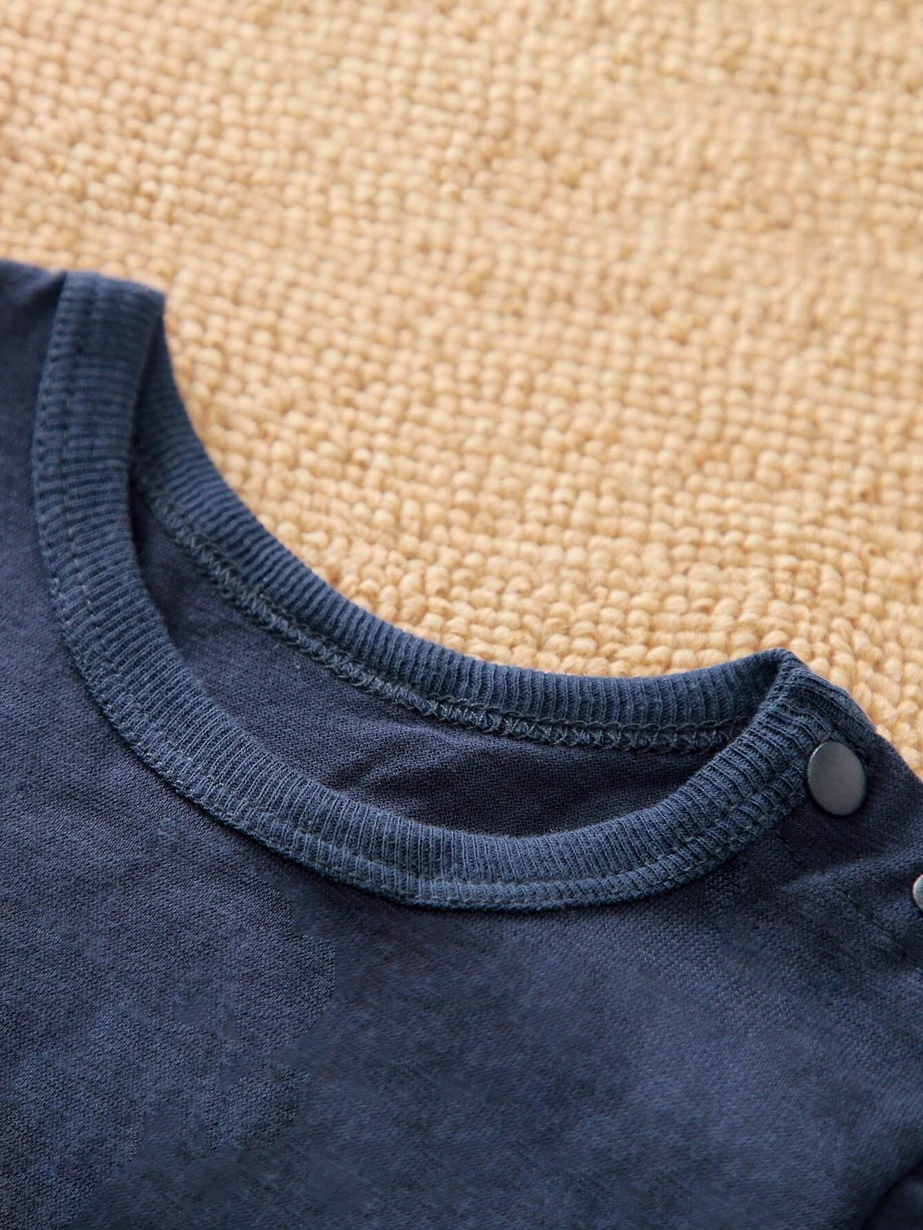 Buy SHEIN Yierying Boys" Infant Spring And Summer Season Dark Blue Cute Cartoon Pattern Warm, Breathable, And Moisture-Absorbing Romper in Pakistan