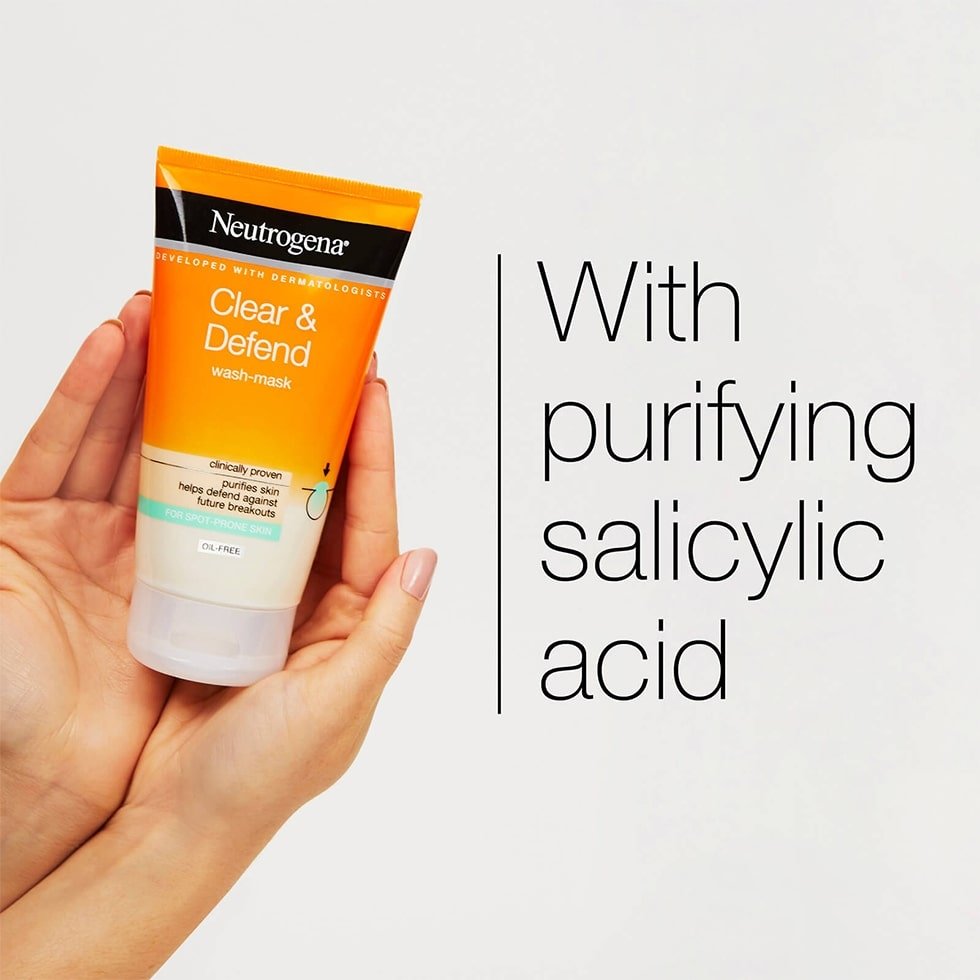 Buy Neutrogena Clear & Defend Daily Moisturizer - 50ml in Pakistan