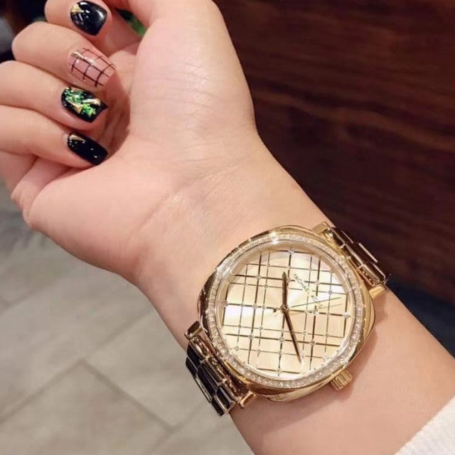 Buy Michael Kors Nia Quartz Rose Gold Crystal Dial Rose Gold Steel Strap Ladies Watch - Mk3990 in Pakistan