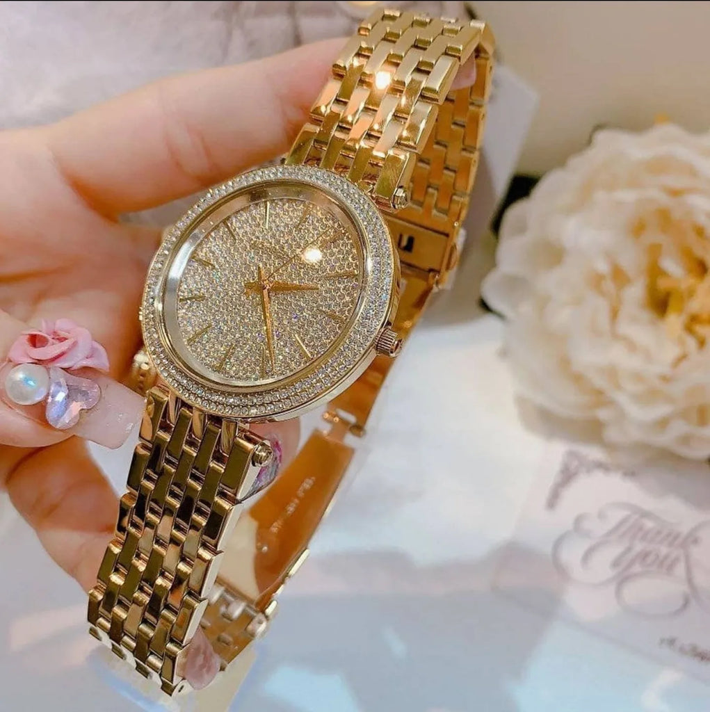Buy Michael Kors Glitz Gold Diamonds Dial Gold Steel Strap Watch for Women - MK6547 in Pakistan