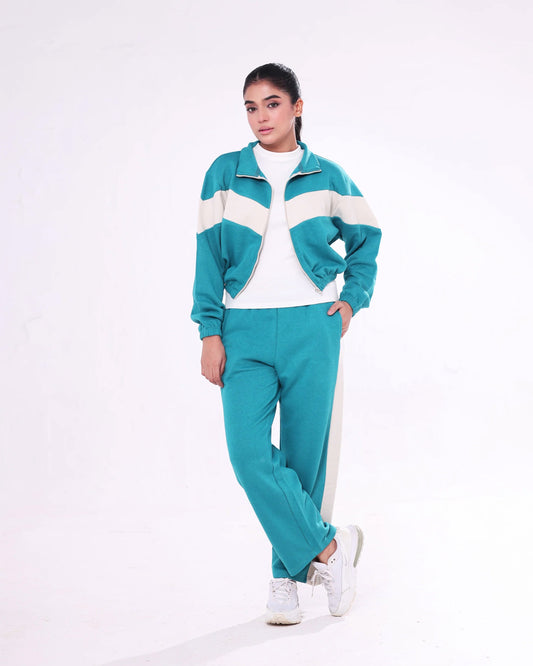Buy Sajiero Fleece Tracksuit – Cool Fit - Green in Pakistan