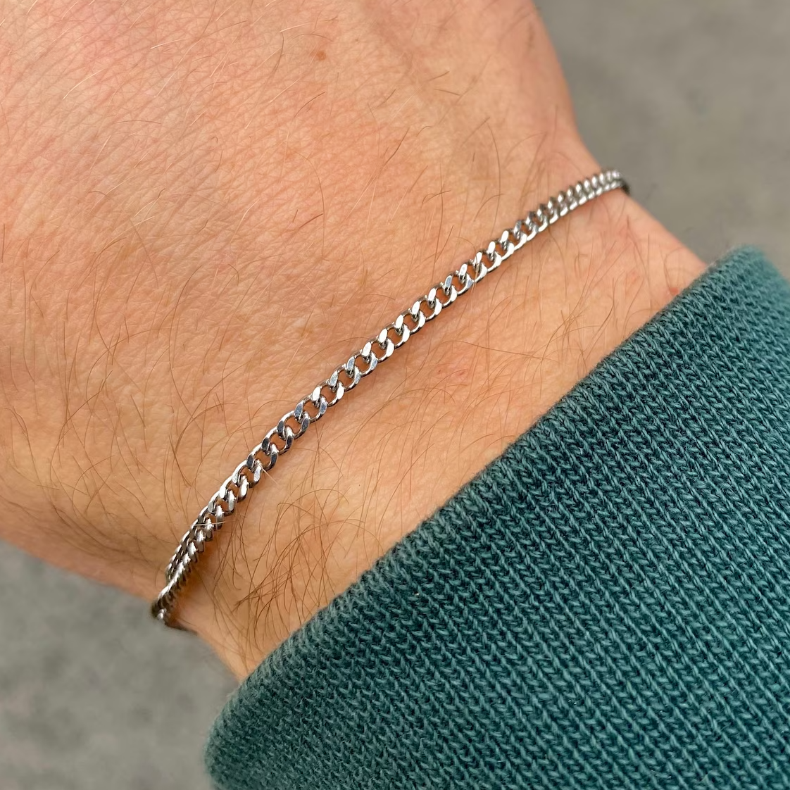 Buy Thin Cuban Curb Link Silver Bracelet 1.5MM in Pakistan