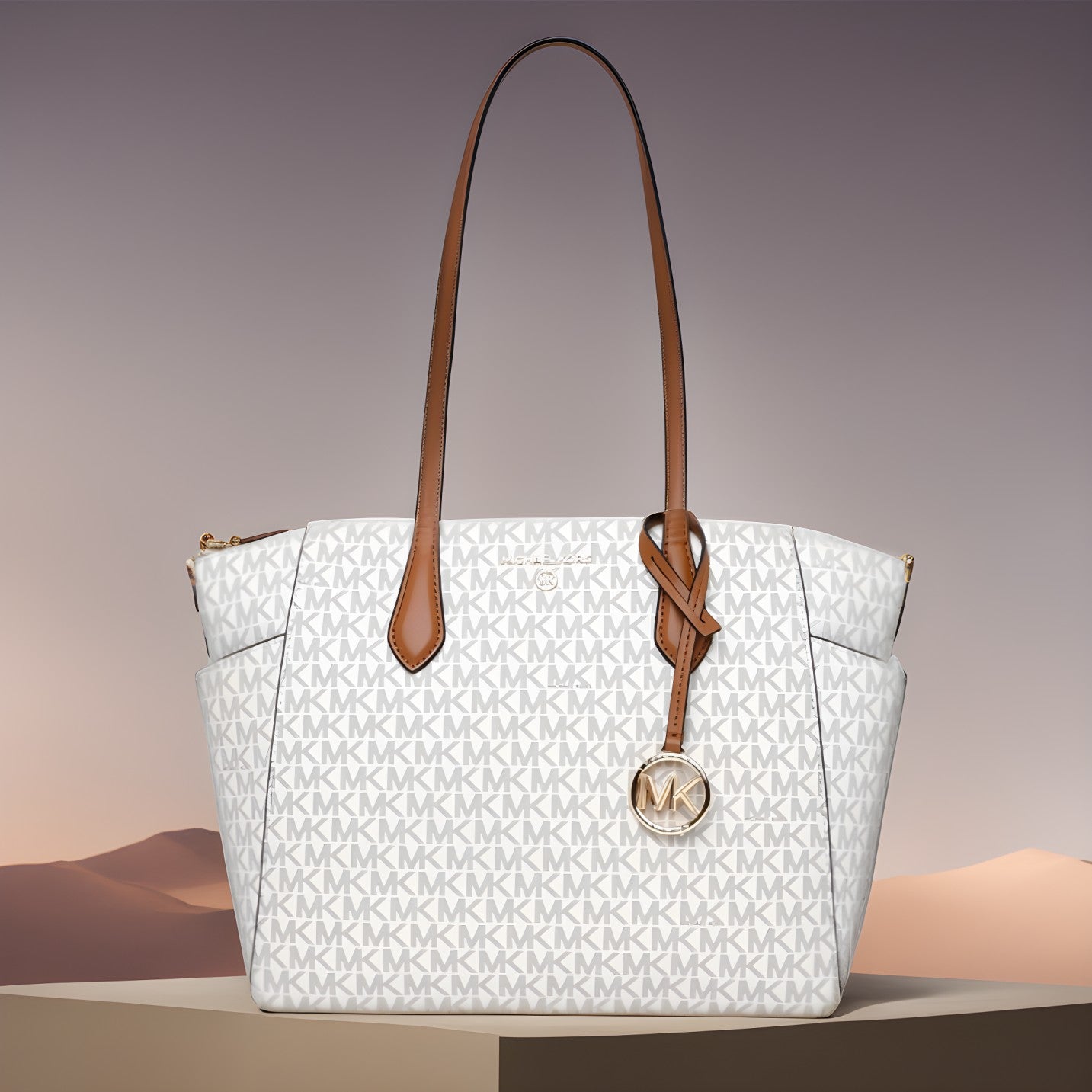 Buy Michael Kors Voyager Tote Bag Large in Pakistan