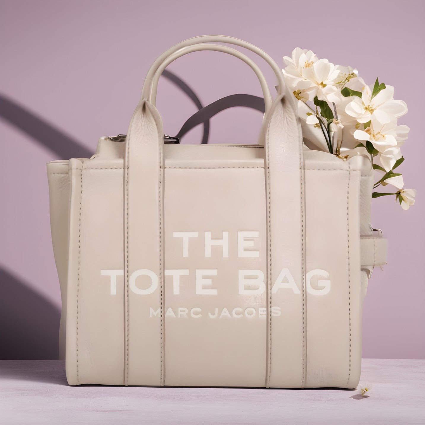 Buy Marc Jacobs The Leather Tote Bag Medium in Pakistan