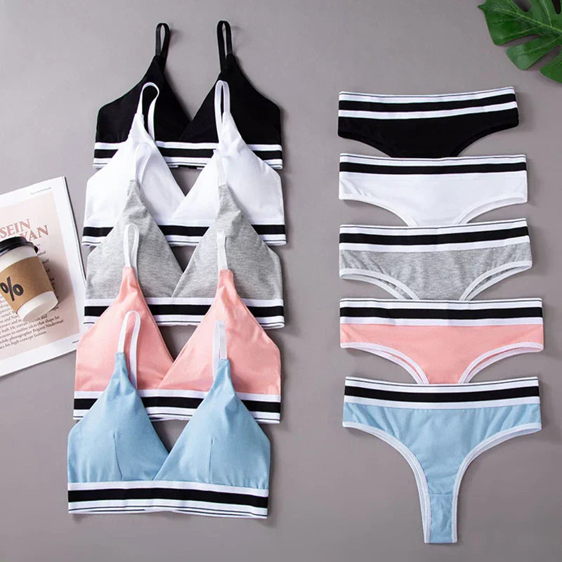 Buy Florea - Seamless Sports Bra and Thong Set Free Size - White in Pakistan