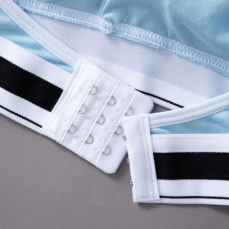 Buy Florea - Seamless Sports Bra and Thong Set Free Size - White in Pakistan