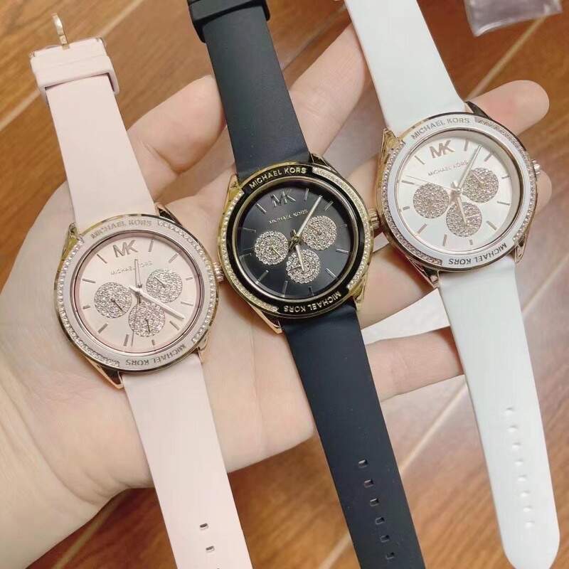 Buy Michael Kors Womens Quartz Silicone Strap White Dial 40mm Watch - Mk6945 in Pakistan