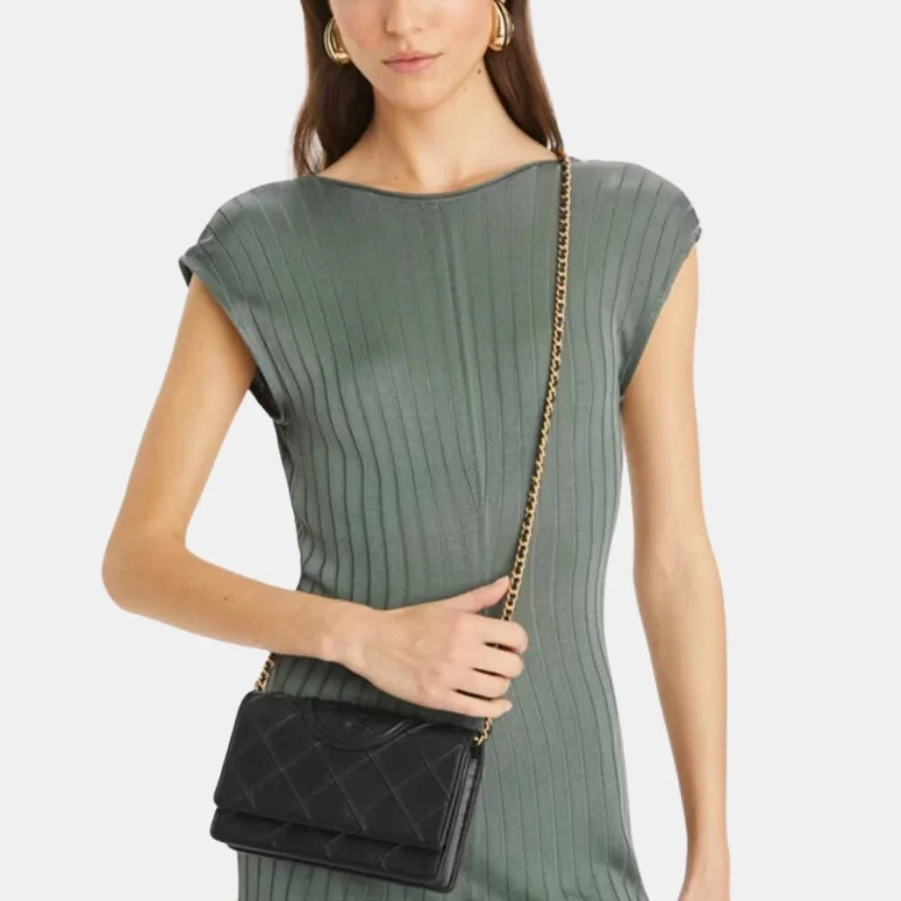 Buy Tory Burch Fleming Soft Wallet On Chain in Pakistan