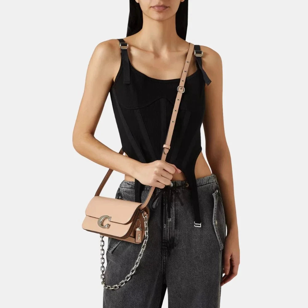 Buy Coach Idol 23 Shoulder Bag in Pakistan