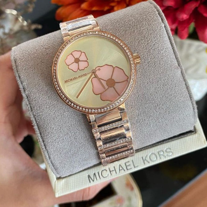 Buy Michael Kors Women's Courtney Analog Display Analog Quartz Rose Gold Watch - Mk3836 in Pakistan
