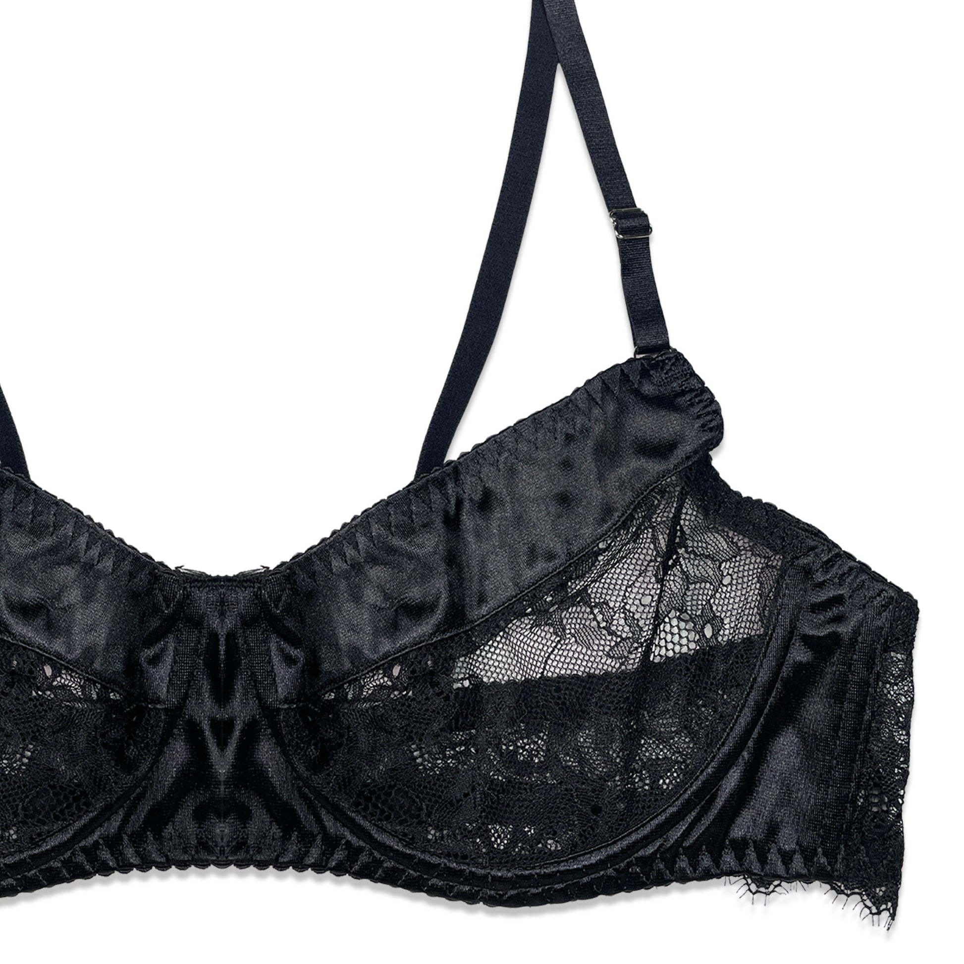 Buy Bra Set - Noir Fleur in Pakistan