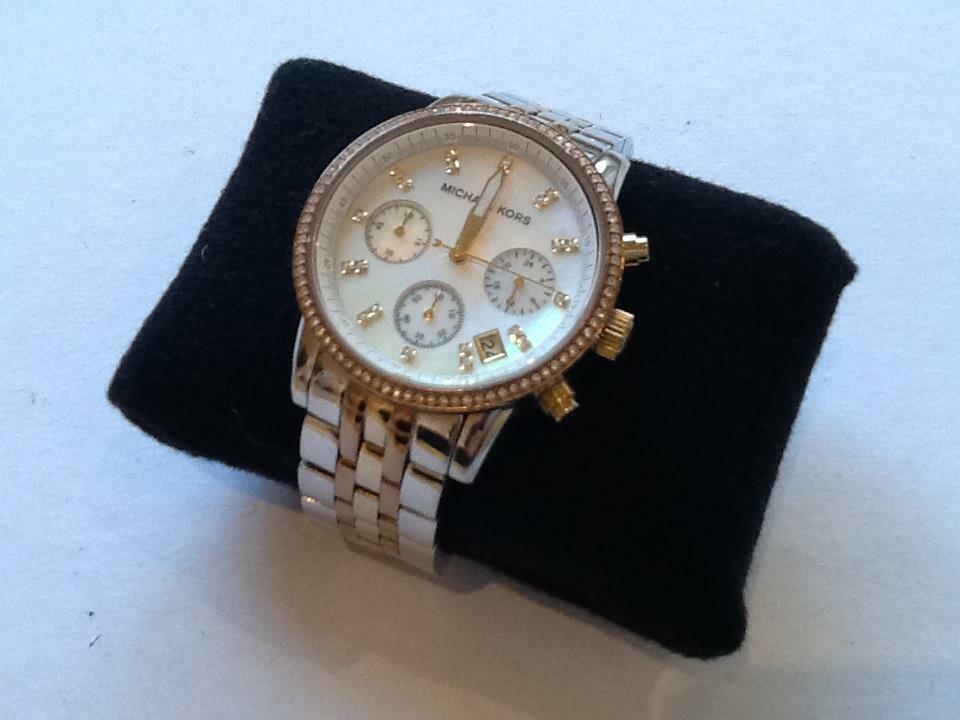 Buy Michael Kors White Dial Two Tone Stainless Steel Strap Watch For Women Mk5650 in Pakistan