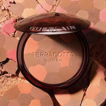 Buy Guerlain Terracotta Light Bronzer Compact Powder - 03 Natural Warm in Pakistan