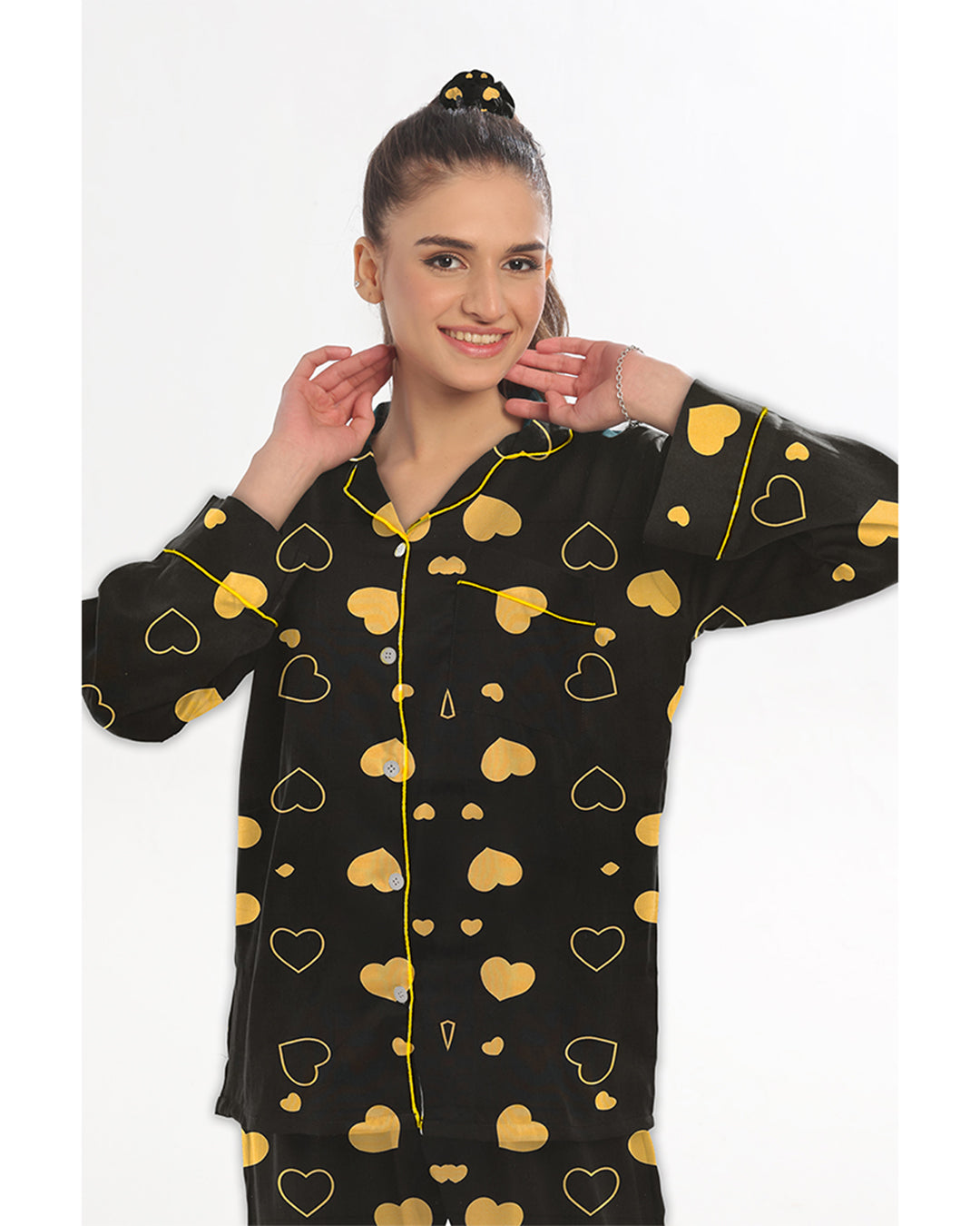 Buy Sajiero Linen Pajama Suit with Scrunchie - Royal Dusk in Pakistan