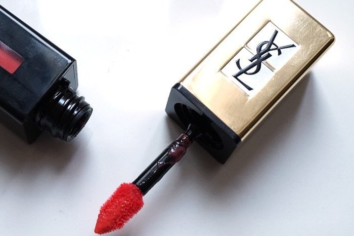 Buy Yves Saint Laurent Rouge Pur Couture Pop Glossy Stain - 207 Juicy Peach [Tester] in Pakistan