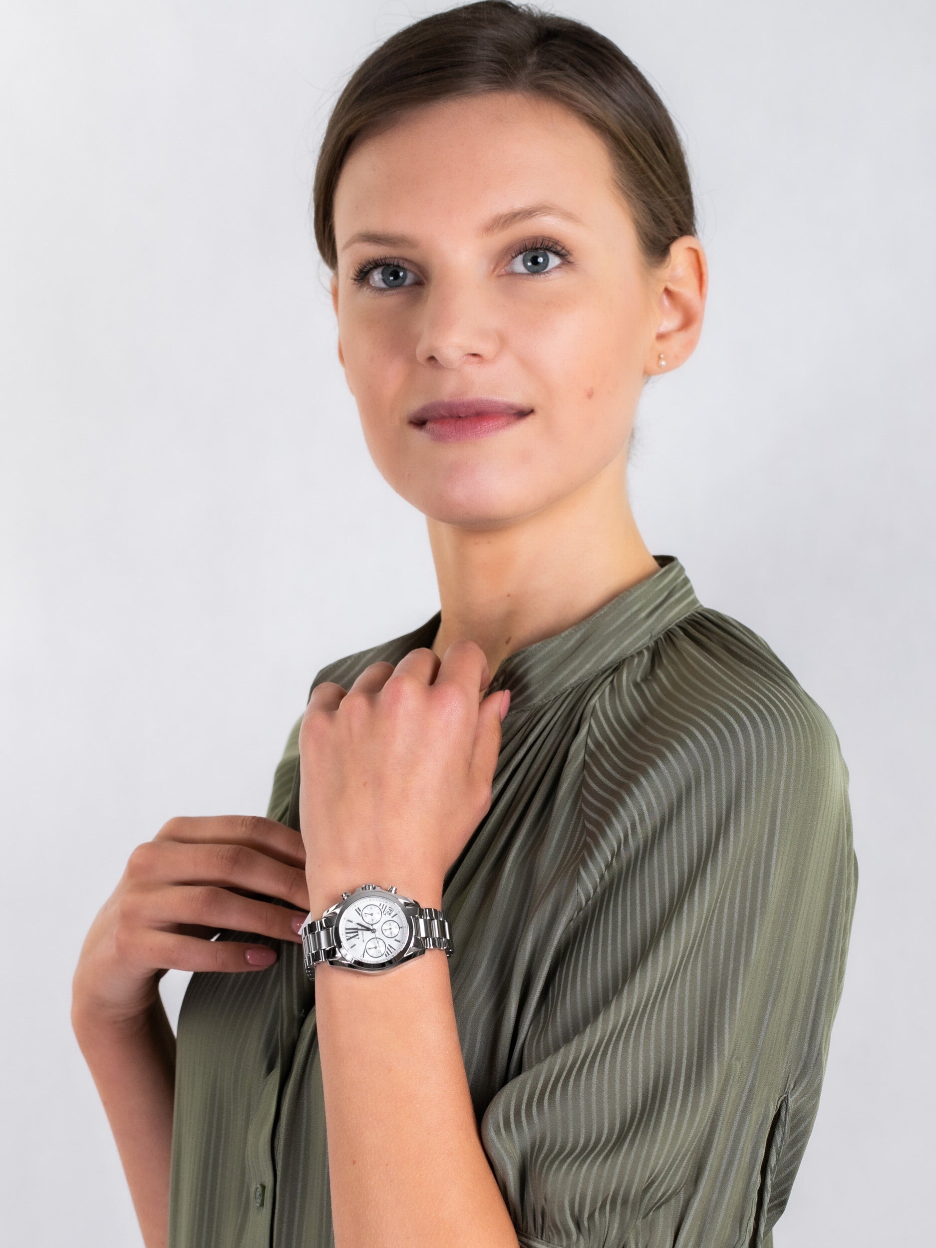 Buy Michael Kors Womens Chronograph Quartz Stainless Steel Silver Dial 34mm Watch - Mk6174 in Pakistan