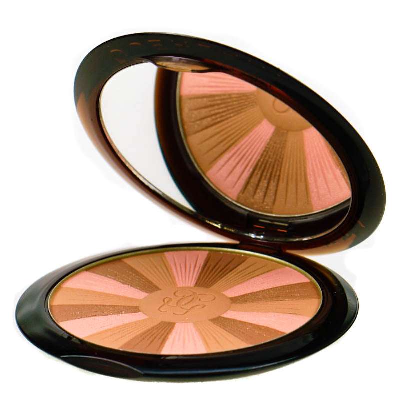Buy Guerlain Terracotta Light Bronzer Compact Powder - 02 Natural Cool in Pakistan
