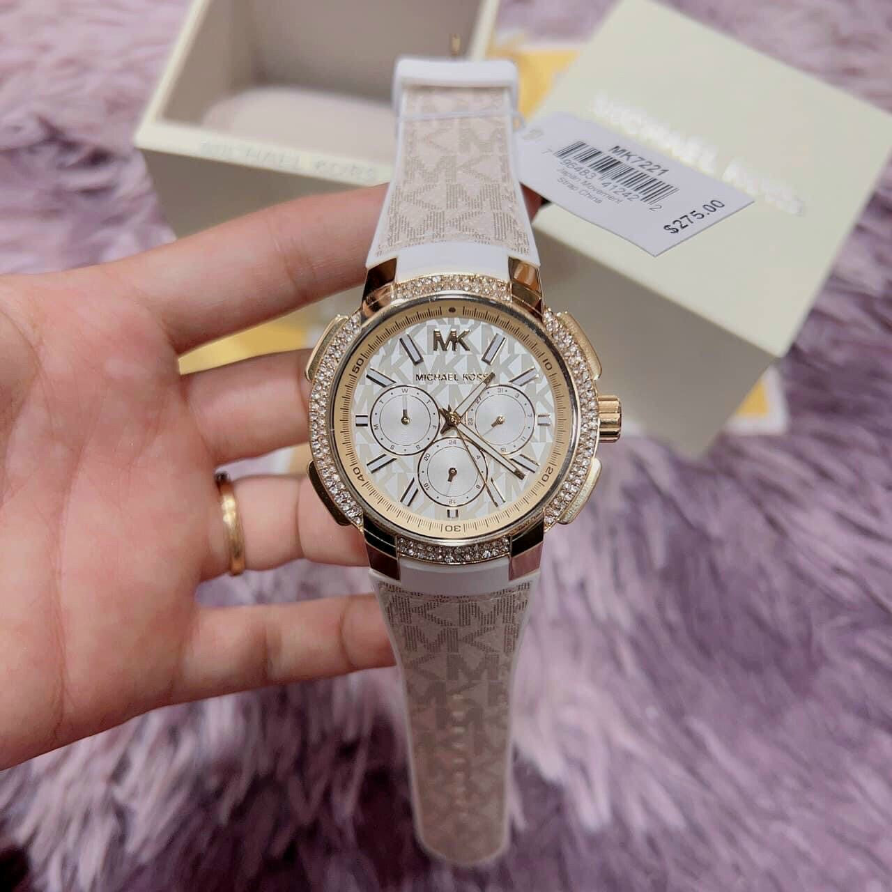 Buy Michael Kors Womens Quartz Sidney White Silicone Strap White Dial 42mm Watch - Mk7221 in Pakistan