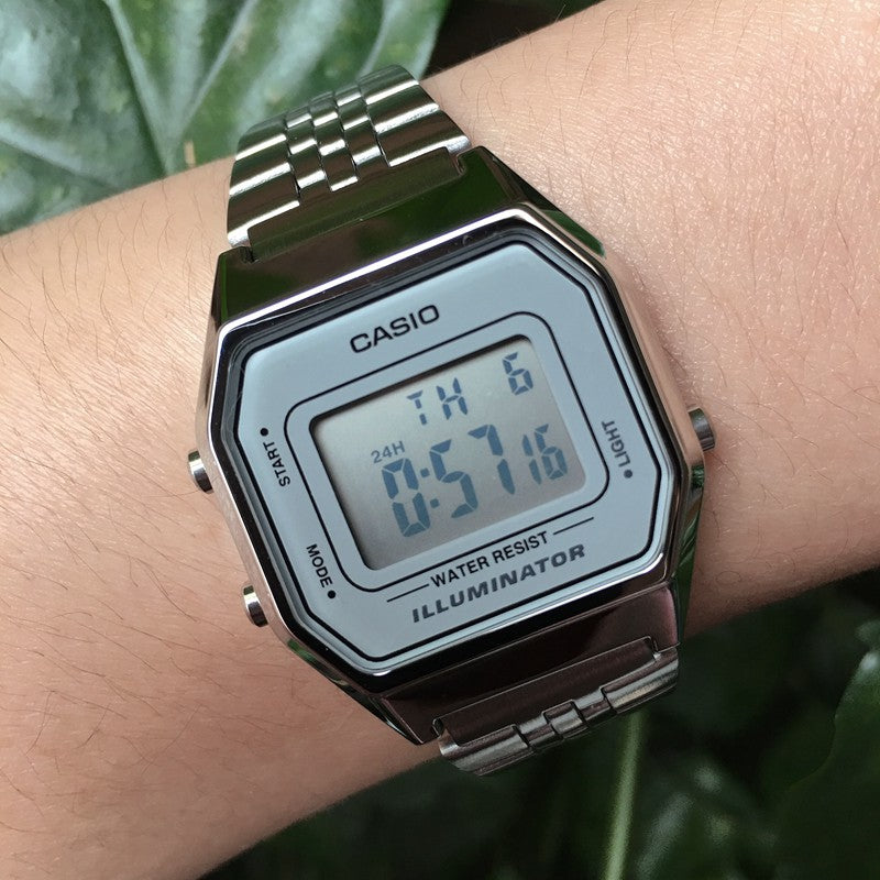 Buy Casio Silver Stainless Steel Ladies Digital Vintage Watch - LA-680WA-7D in Pakistan