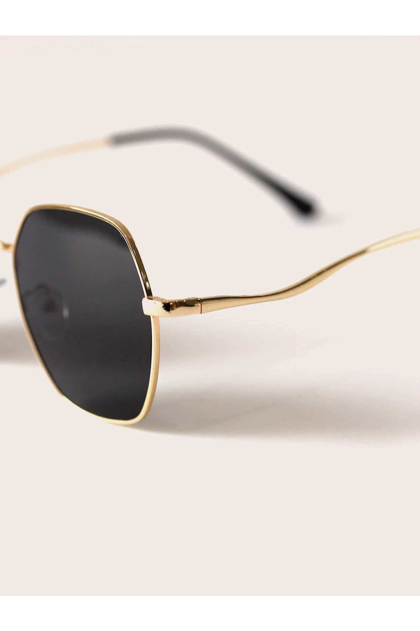 Buy Shein Metal Frame Fashion Glasses With Case - Black in Pakistan