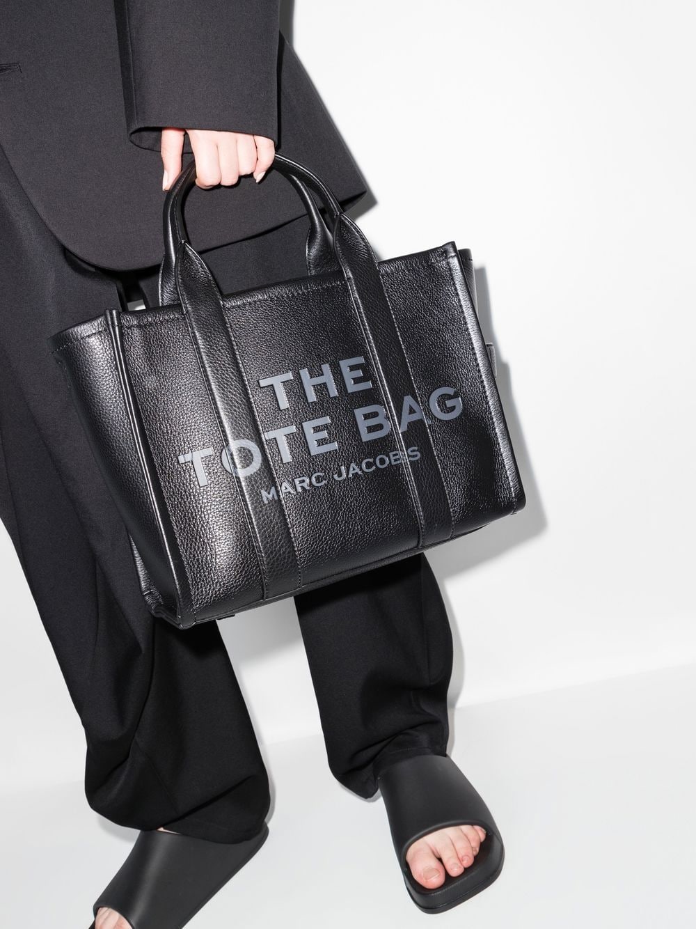 Buy Marc Jacobs The Tote Bag Medium - Black in Pakistan