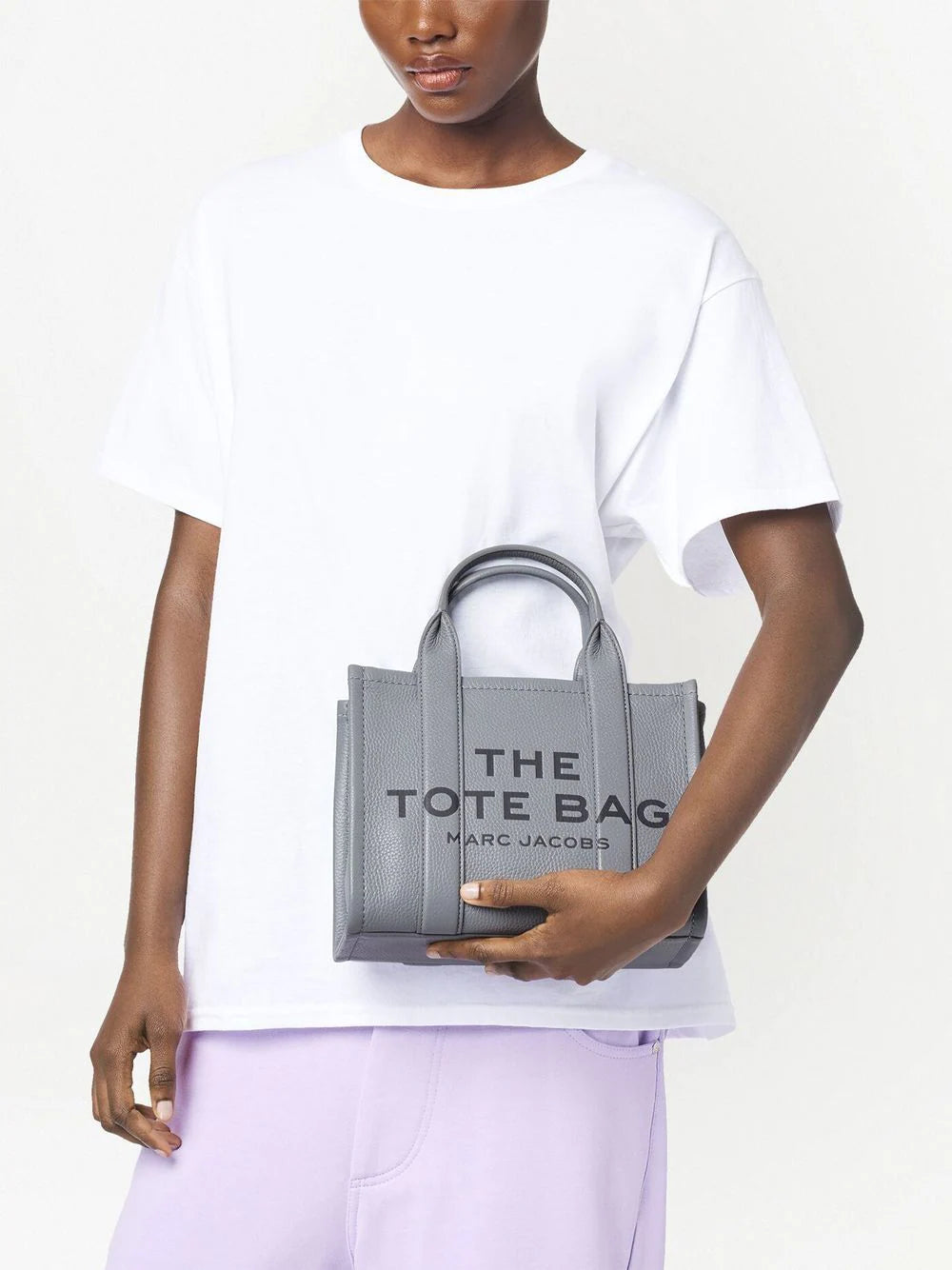 Buy Marc Jacobs The Leather Tote Bag Medium in Pakistan