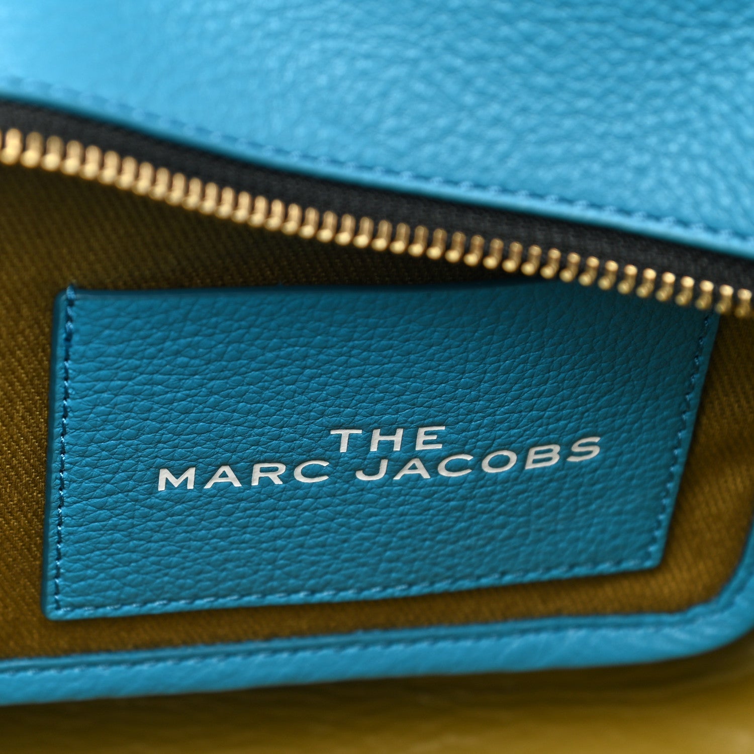 Buy Marc Jacobs The Tote Bag Small in Pakistan