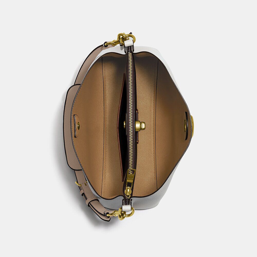 Buy Coach Willow Shoulder Bag Medium in Pakistan