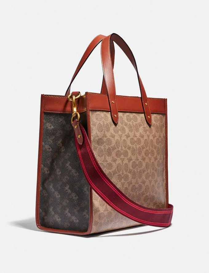 Buy Coach Field Tote In Signature Canvas With Horse And Carriage Print Bag Large - Tan Truffet in Pakistan