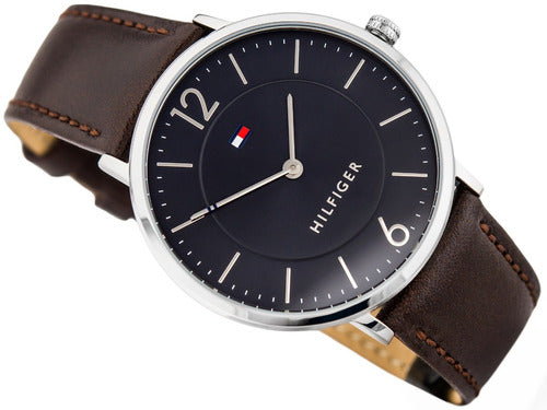Buy Tommy Hilfiger Quartz Leather Strap Grey Dial 40mm Watch for Men - 1710352 in Pakistan