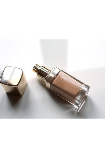 Buy Dolce & Gabbana The Foundation Perfect Luminous Liquid Foundation - Rose Beige 140 in Pakistan