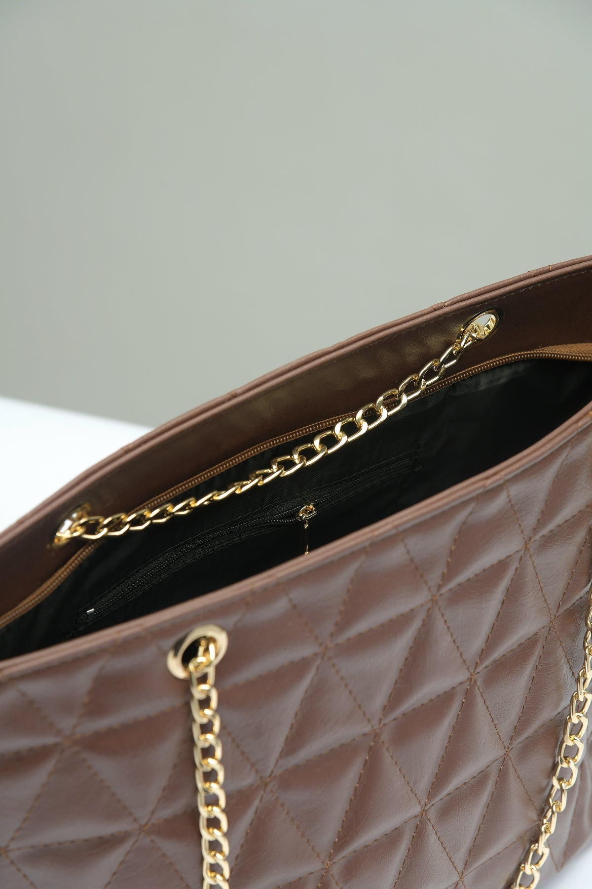 Buy Negative Apparel Geometric Pattern Tote Bag With Chain FD - Brown in Pakistan
