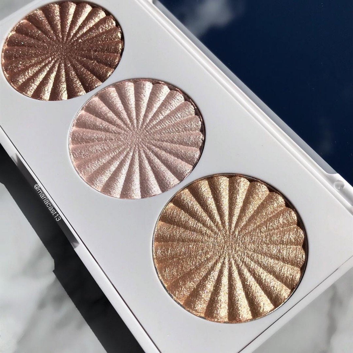 Buy Ofra Feelin' Myself Face Palette in Pakistan