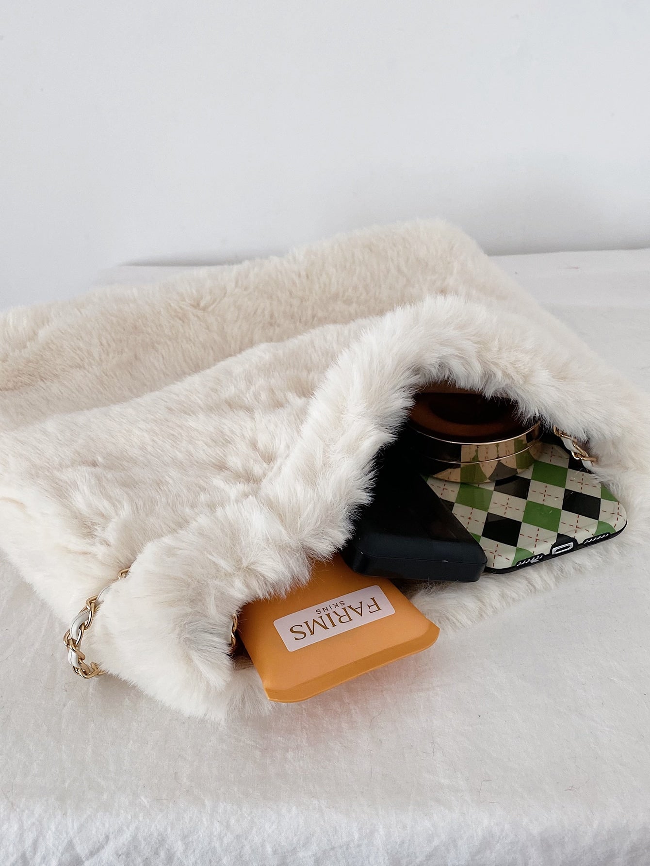 Buy SHEIN Lightweight Business Casual Fuzzy Shoulder Tote Bag in Pakistan