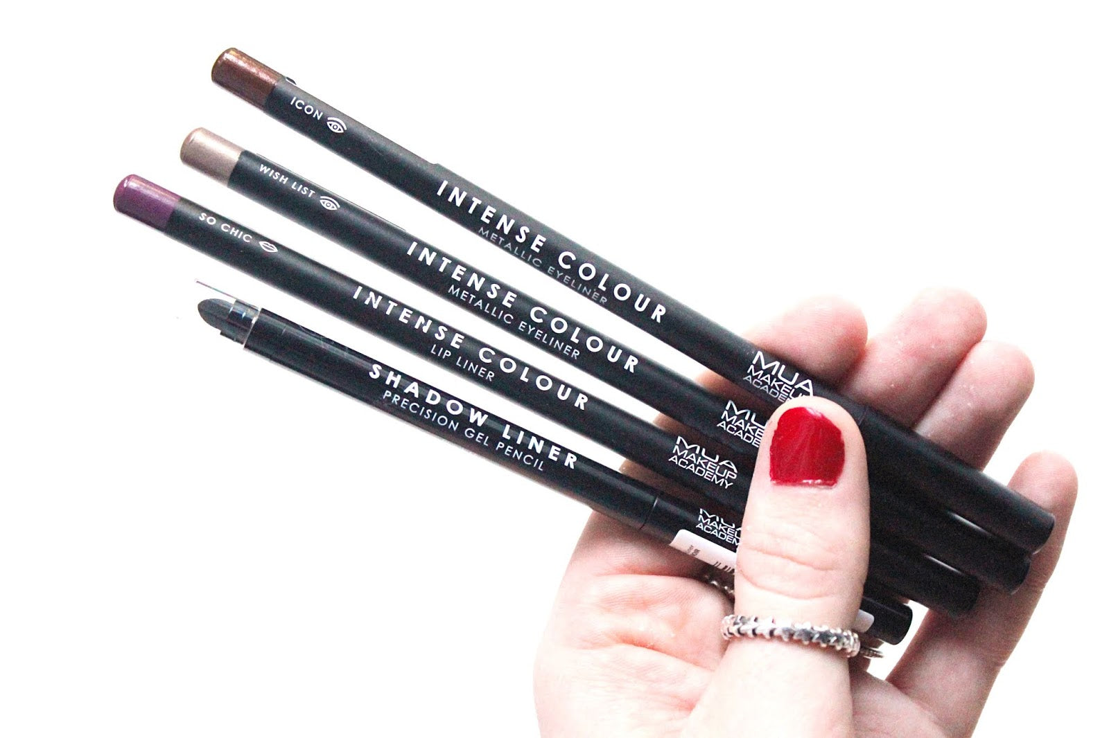 Buy MUA Intense Colour Metallic Eyeliner in Pakistan