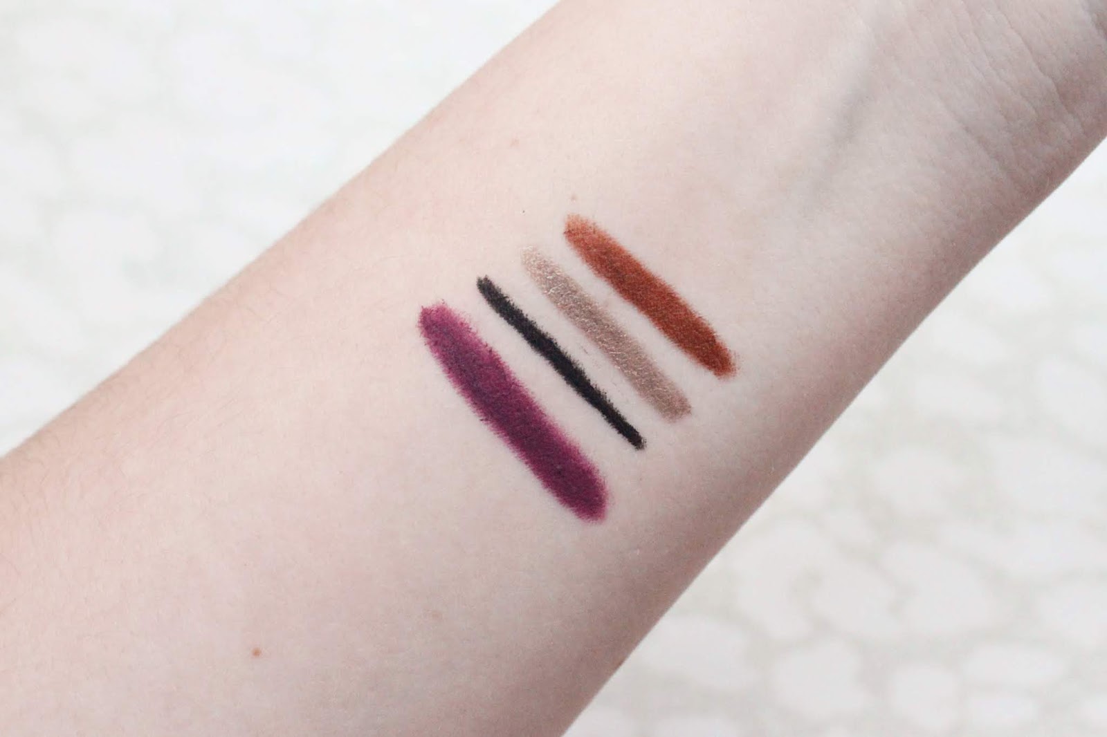 Buy MUA Intense Colour Lip Liner in Pakistan