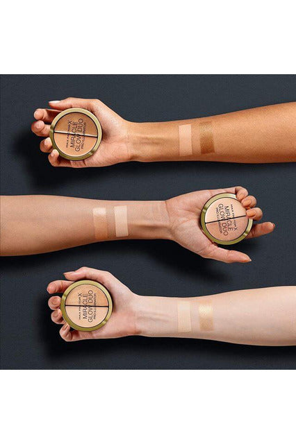 Buy Max Factor Miracle Glow Duo Pro Illuminator - 20 Medium in Pakistan
