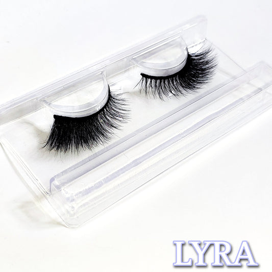 Buy Moonrosh Voluminous Mink Eyelashes - Lyra in Pakistan