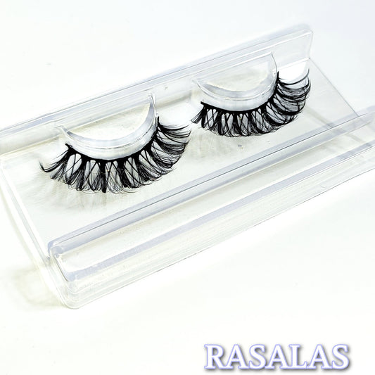 Buy Moonrosh Curled Mink Eyelashes - Rasalas in Pakistan