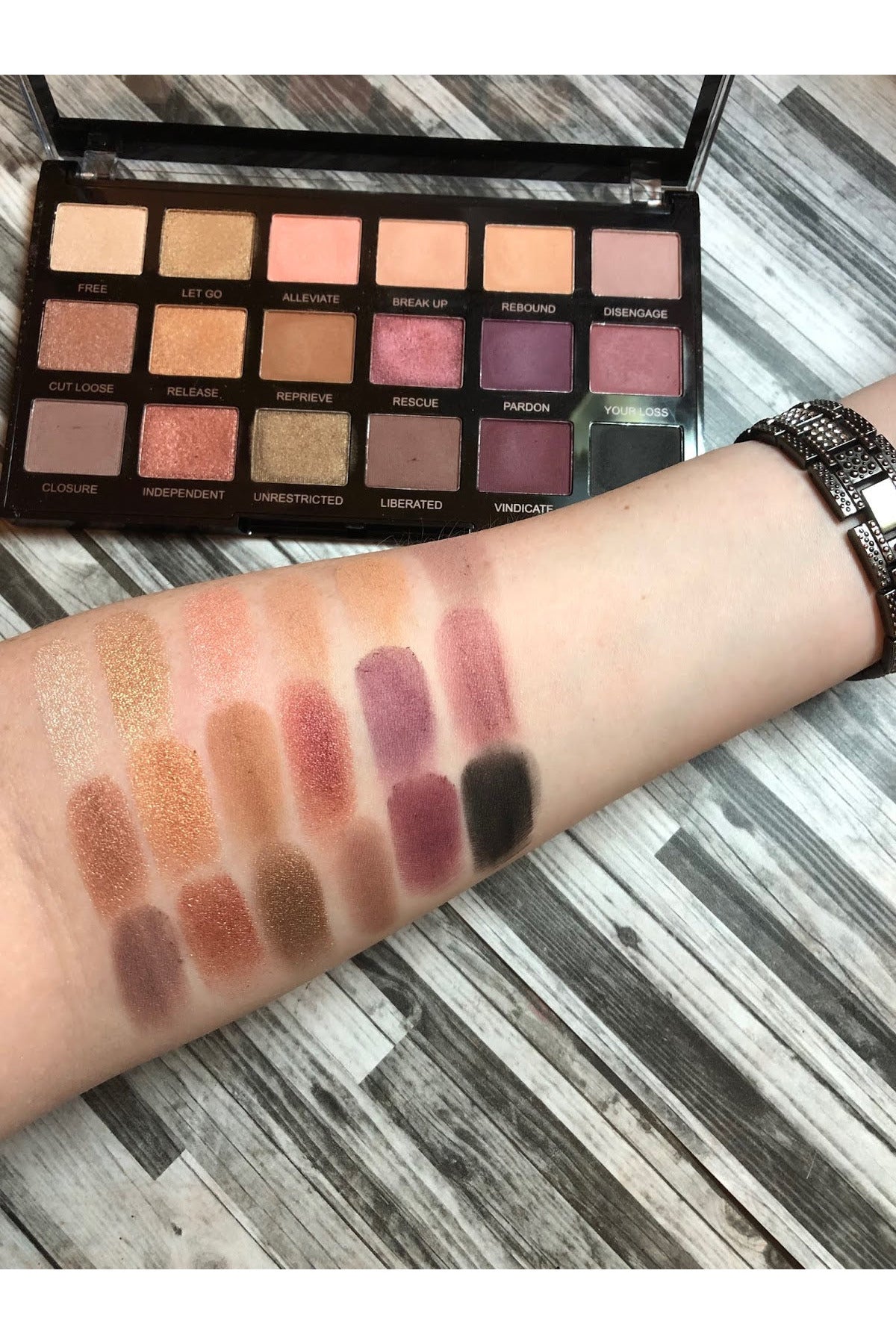 Buy Revolution Pro Regeneration Eyeshadow Palette in Pakistan